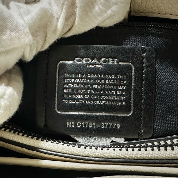 Coach soho shoulder bag  Cream Leather Handbag Crossbody purse - Picture 6 of 17